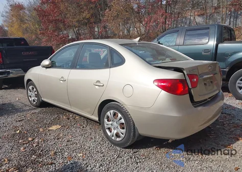 2010 Hyundai Elantra Blue z USA, uszkodzony, nr VIN KMHDU4ADXAU878863